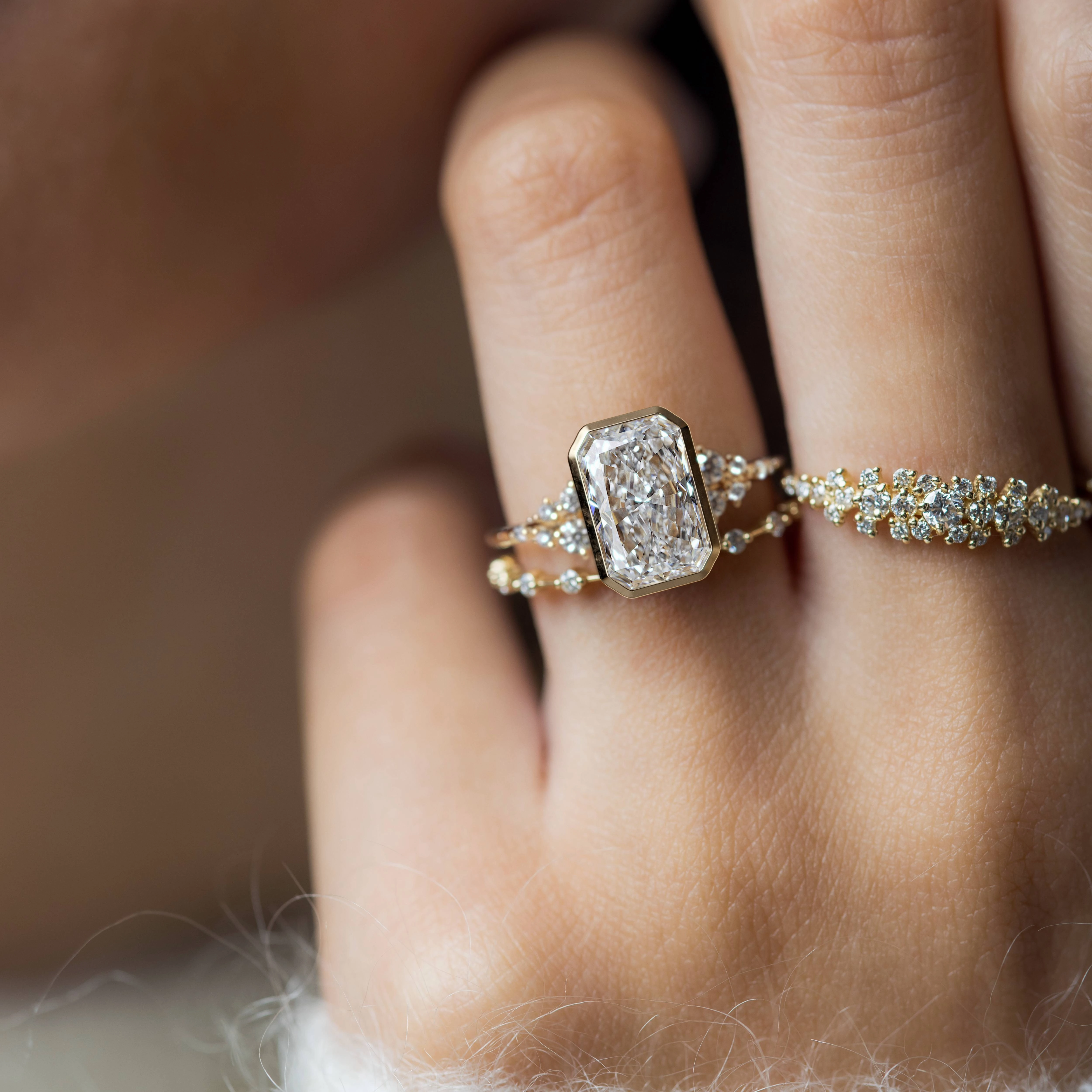 Bezel Snowdrift Ring, Radiant Cut