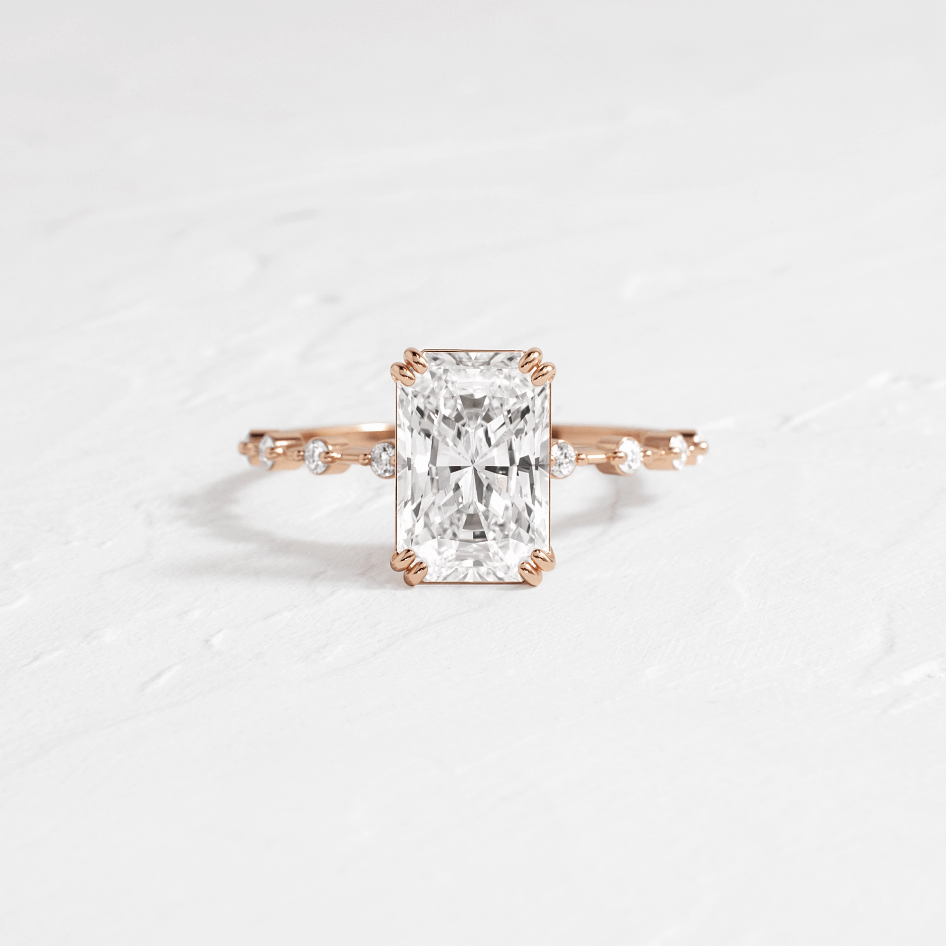 Distance Ring, Radiant Cut