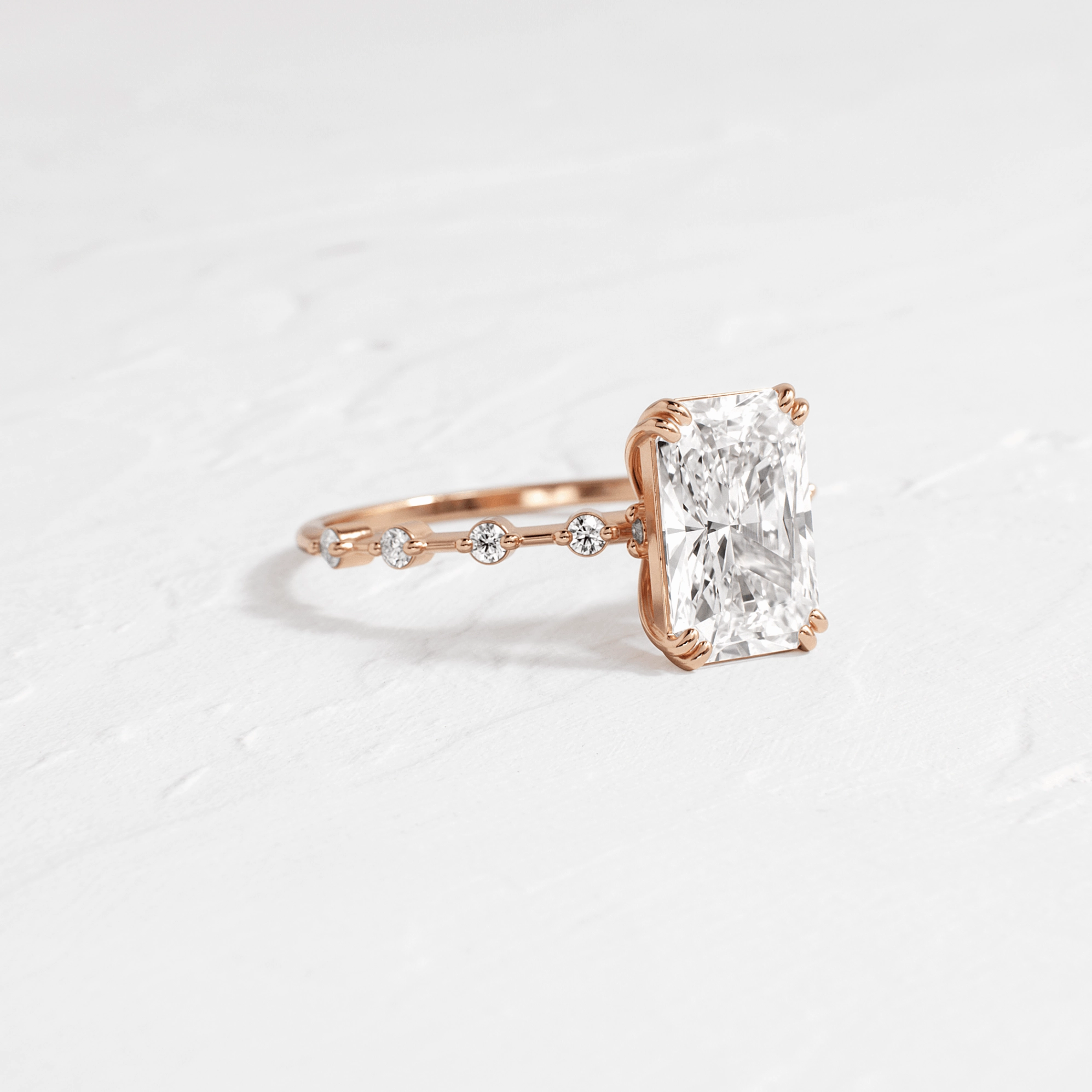 Distance Ring, Radiant Cut