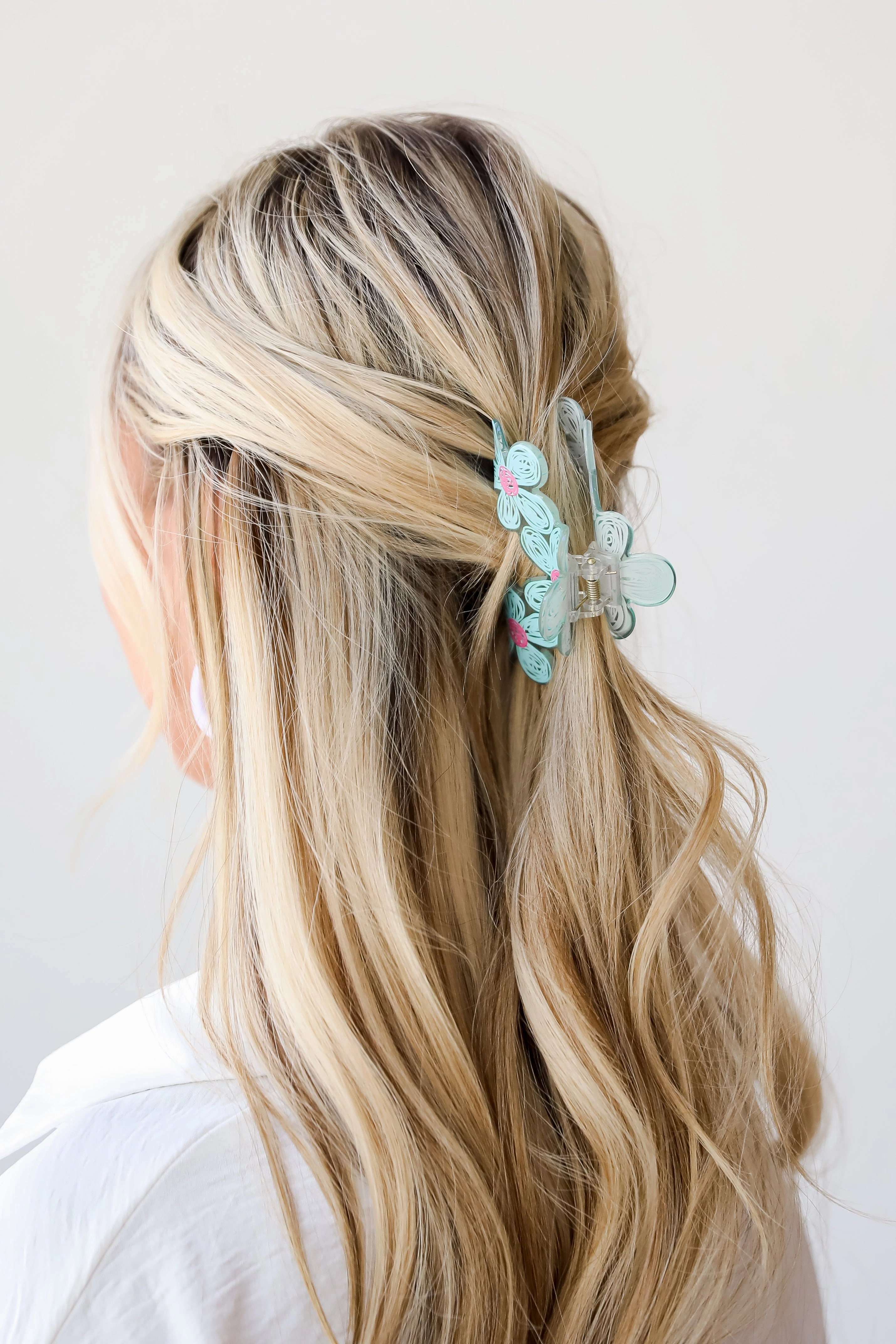 FINAL SALE - Delicate Nature Floral Claw Hair Clip