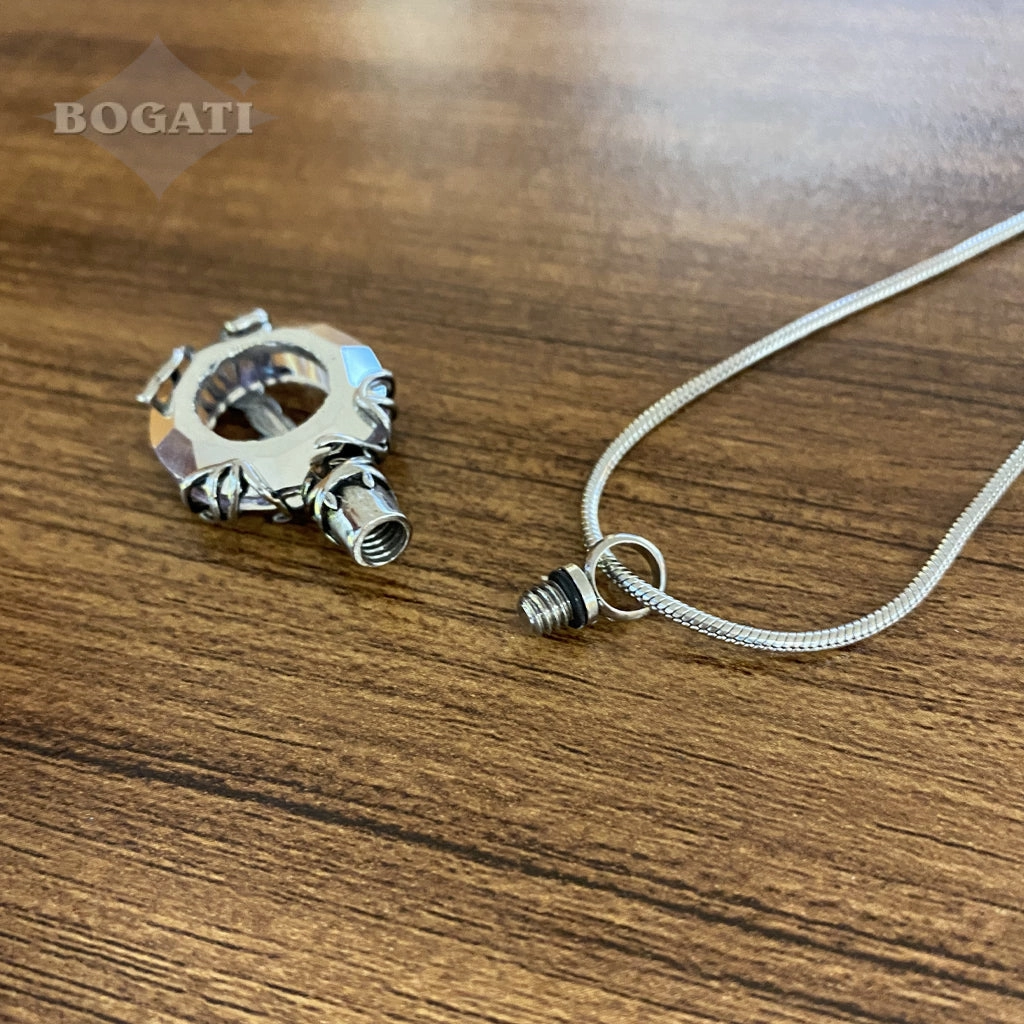 J-2510 - Iridescent Cut Glass Circle with Tree of Life - Pendant with Chain