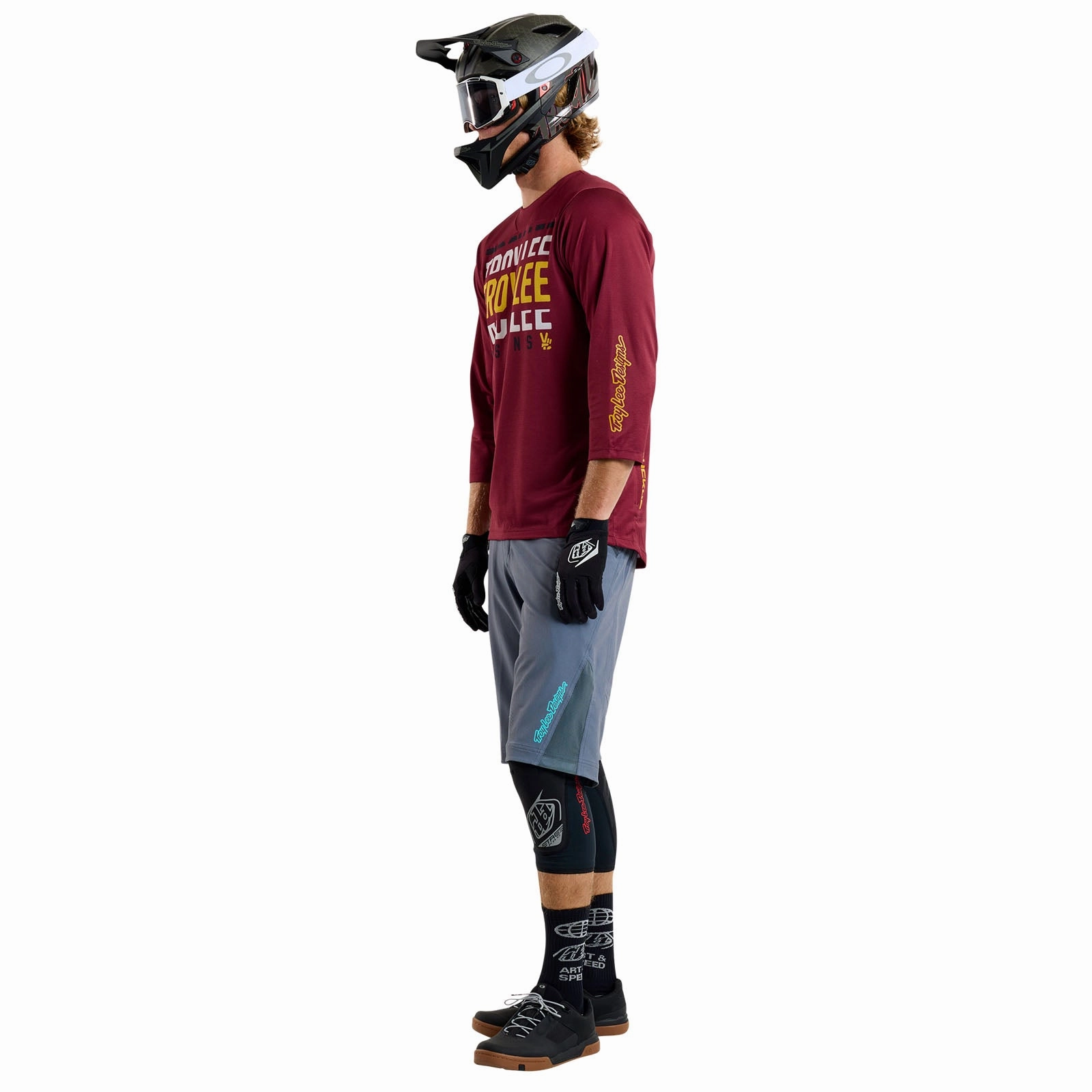 Ruckus 3/4 Jersey Spun Oxblood